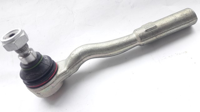 Рулевой наконечник 2113302403 MERCEDES
