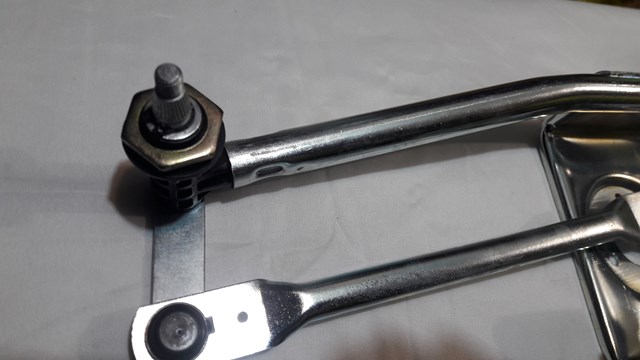 Трапеция дворников 2D1955603 BECTEP