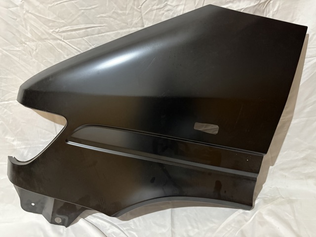 Переднее левое крыло Мерседес-бенц Спринтер 1 2-t