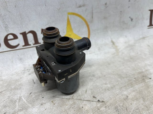 Кран печки (отопителя) A0018307784 MERCEDES