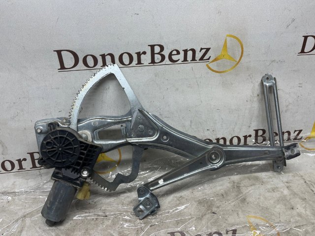 Стеклоподъемник передней левой двери A1637201146 MERCEDES