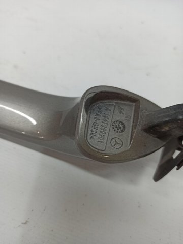 Ручка двери передней наружная правая A1647660201 MERCEDES