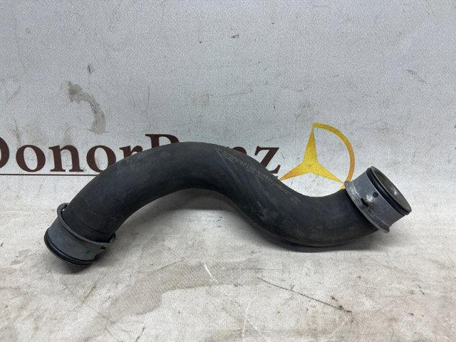 Шланг радиатора, нижний A2045011682 MERCEDES
