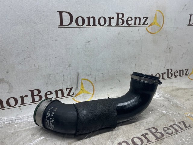 Патрубок интеркуллера A2115281982 MERCEDES