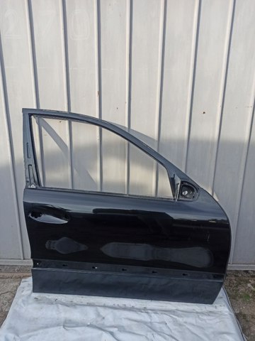 Пассажирская передняя дверь A2117201405 MERCEDES