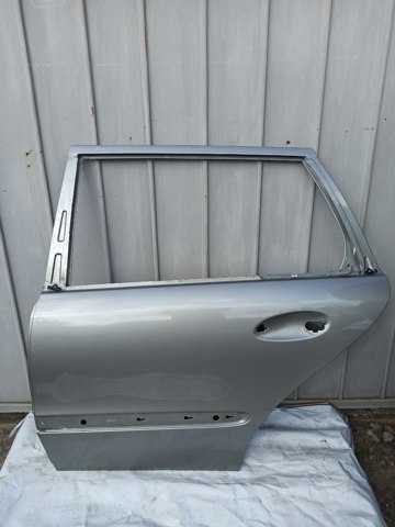 Дверь задняя, левая A2117300305 MERCEDES