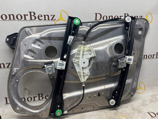 Стеклоподъемник передней левой двери A2127201579 MERCEDES