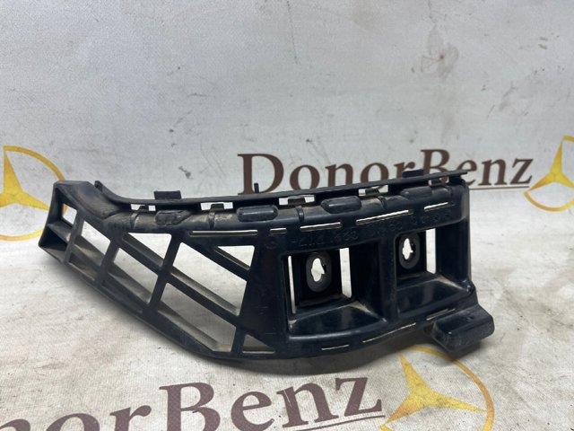 Крепление бамера левое A2128850765 MERCEDES