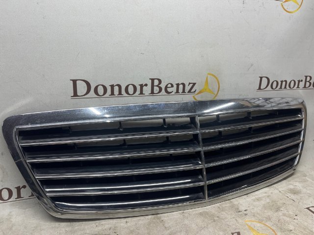 Облицовка радиатора A2208800583 MERCEDES