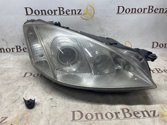 Основная фара - вставка A2218205661 MERCEDES