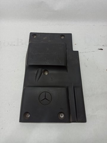 Крышка мотора декоративная A6040100267 MERCEDES