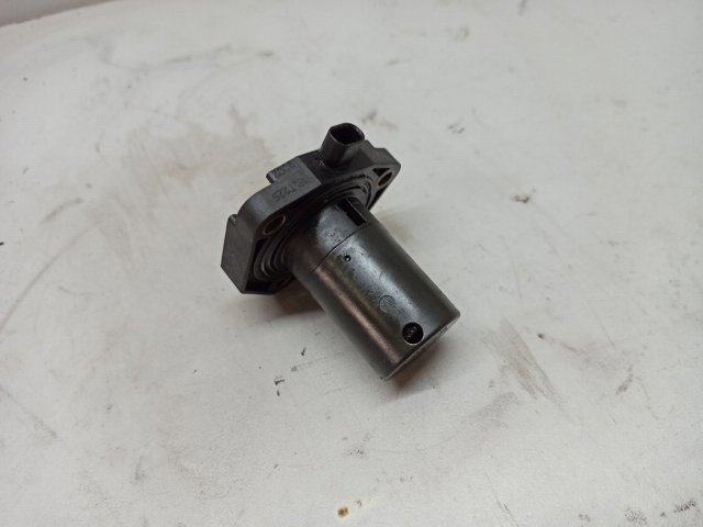 Датчик уровня масла двигателя A6511530032 MERCEDES
