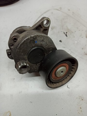 Натяжная планка поликлинового ремня A6512001670 MERCEDES