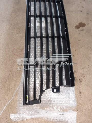 622543518R RENAULT Решетка бампера переднего купить в Сумы