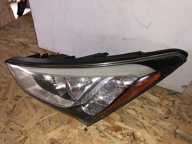 92102B8020 HYUNDAI Фара правая купить в Полтава
