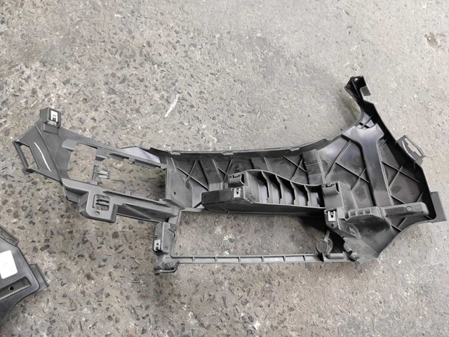 51117399977 Кронштейн крепления противотуманной фары левой купить Хмельницкий