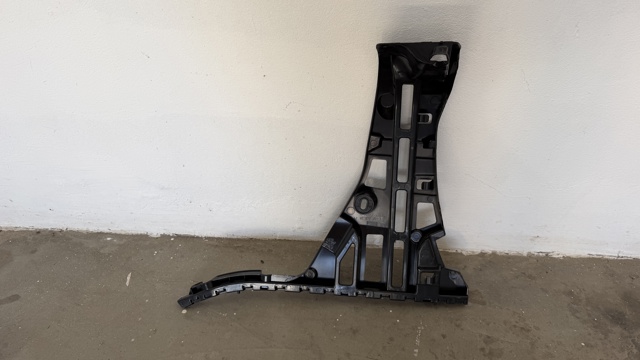 MERCEDES A2228800612 Кронштейн бампера заднего правый в наличии Львов