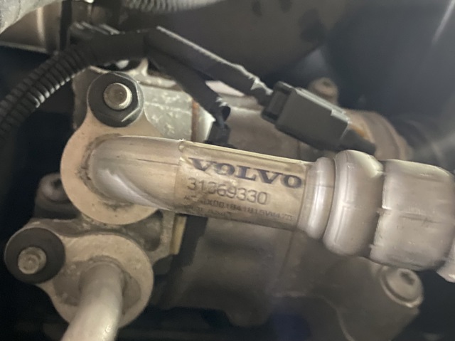 31369330 VOLVO Шланг кондиционера, от заднего испарителя к компрессору купить в Львов