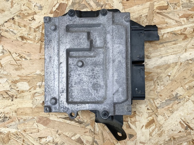 32242004 VOLVO Блок управления двигателем купить в Кривой Рог