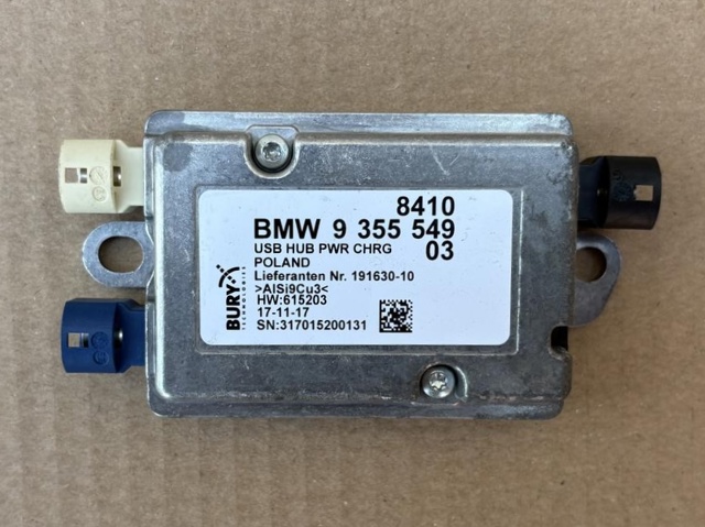 USB-разветвитель 84109355549 BMW