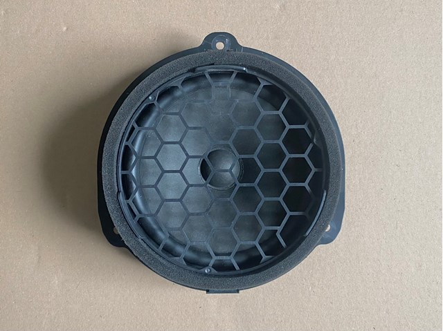 Динамик передней двери 8V4035411 VAG