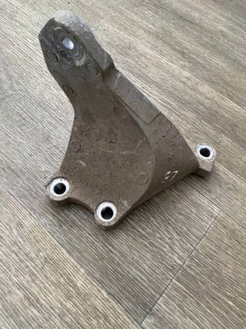 112533NF0A NISSAN Кронштейн подушки (опоры) двигателя левой купить в Ровно
