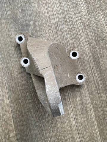 112533NF0A NISSAN Кронштейн подушки (опоры) двигателя левой купить в Винница