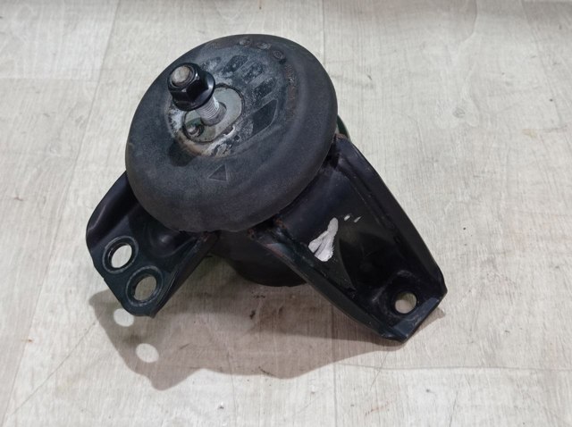 HYUNDAI 21810C5200 Подушка (опора) двигателя правая в наличии Харьков