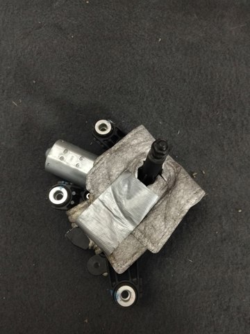NISSAN 287104BA0C Моторчик заднего дворника в наличии Ирпень