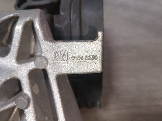 GM 42542238 Левая подушка двигателя в наличии Полтава