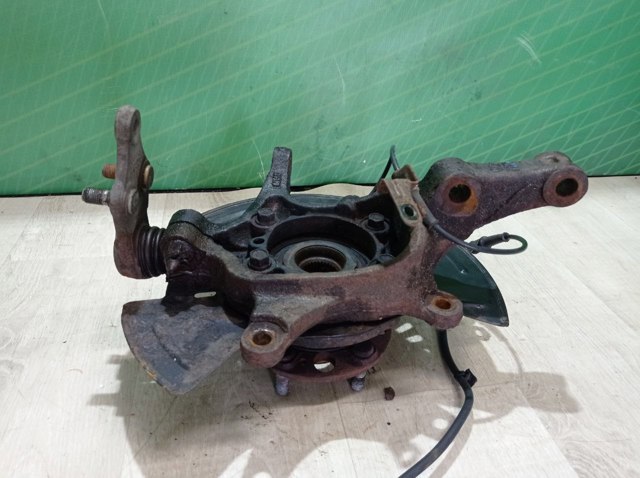 HYUNDAI 51715C5400 Цапфа передняя левая в наличии Ровно