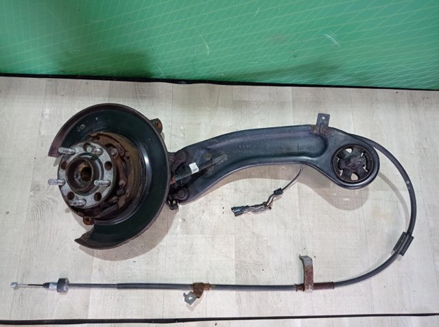 Цапфа (поворотный кулак) задний левый 52710C5000 HYUNDAI