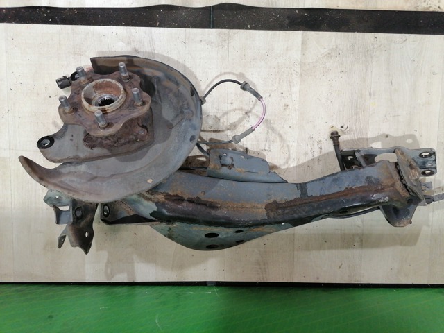 555014CA1D NISSAN Цапфа задняя правая купить в Днепр
