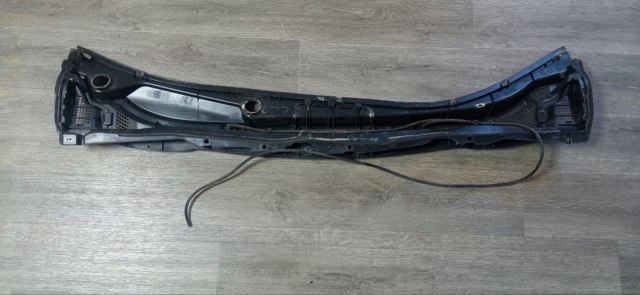 668623NF0A NISSAN Водосток лобового стекла, жабо купить в Тернополь
