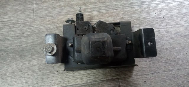 6C1116774 FORD Замок капота купить в Павлоград