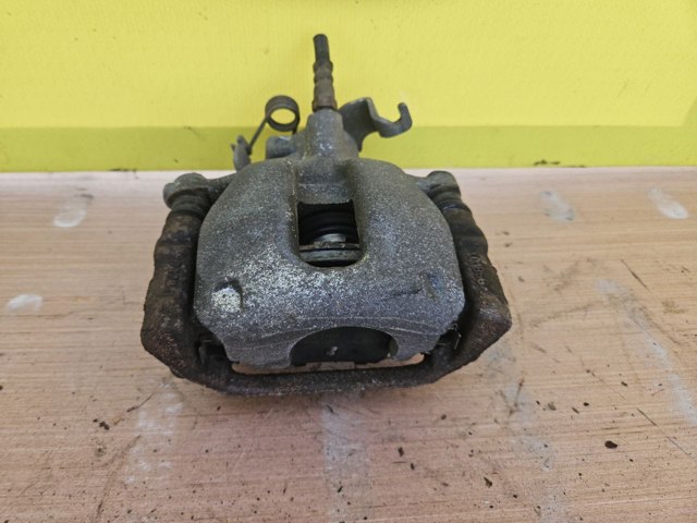 Задний правый суппорт 6C112552AB FORD