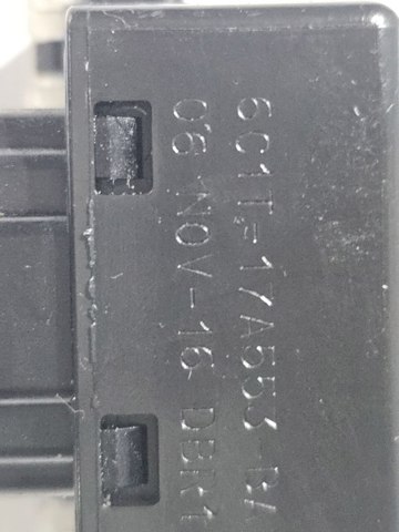 Правый подрулевой переключатель  6C1T17A553BA FORD