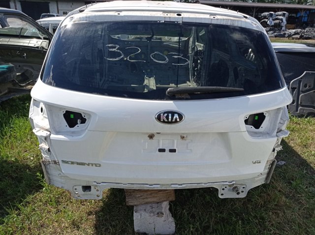 Задняя ляда 73700C6000 HYUNDAI