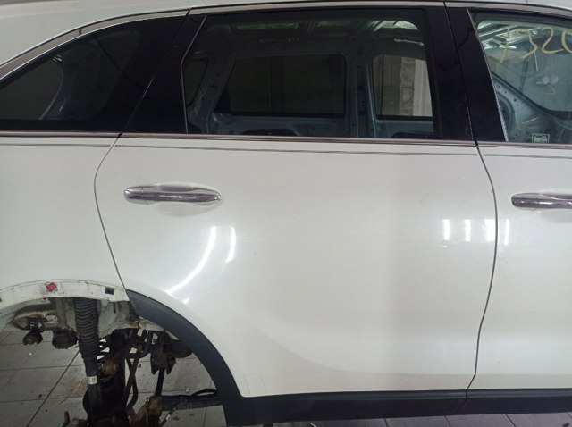 77004C6000 HYUNDAI Дверь задняя правая купить в Чернигов