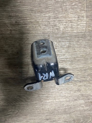 80400JN00A NISSAN Петля двери передней купить в Львов