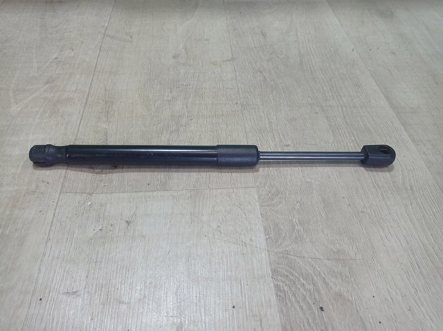 Упор капота 81161C6000 HYUNDAI