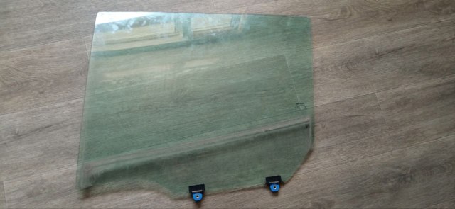 823013NA0A NISSAN Стекло двери задней левой купить в Ужгород
