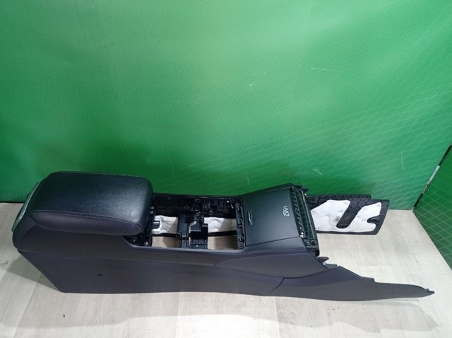 84660C6000WK HYUNDAI Крышка подлокотника купить в Запорожье