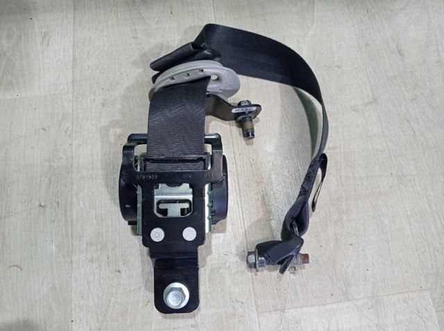 89820C6500BGA HYUNDAI Ремень безопасности задний правый купить в Ужгород