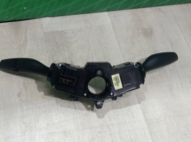 93400C6550 HYUNDAI Подрулевой переключатель купить в Ирпень