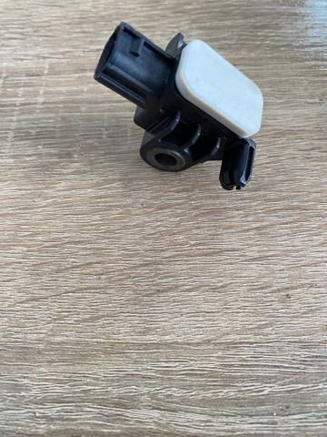 Датчик Айрбег передний 988301EA0A NISSAN