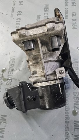MERCEDES A1644601780 Насос ГУР в наличии Хмельницкий