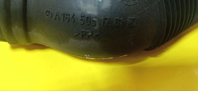 MERCEDES A1645051761 Патрубок воздушный, вход воздушного фильтра в наличии Ровно