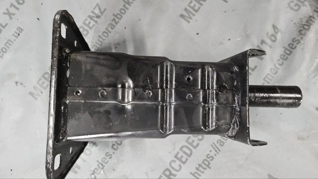 A1646202031 MERCEDES Кронштейн усилителя переднего бампера купить в Одесса