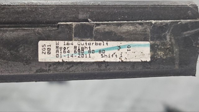 A1646908080 MERCEDES Молдинг опускного стекла двери задней правой купить в Павлоград